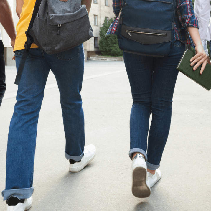 teens-walking-to-dbt-therapy
