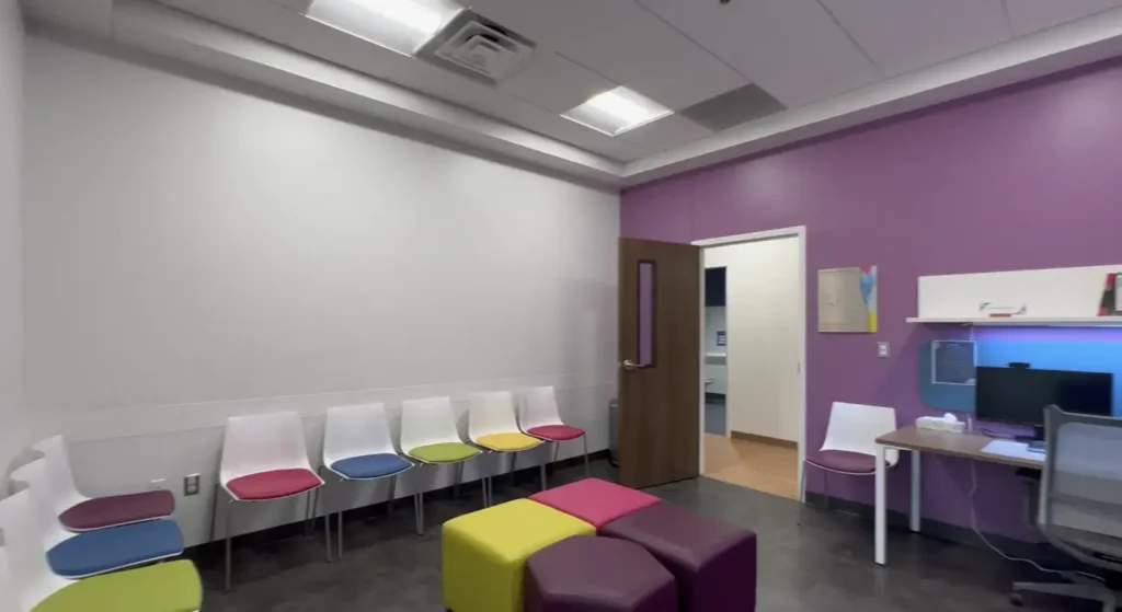 basepoint-academy-arlington-purple-therapy-room-door