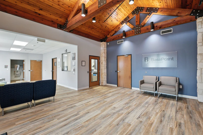basepoint-academy-forney-teen-mental-health-facility-lobby-with-chairs