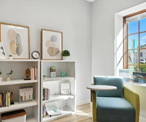 basepoint-academy-forney-teen-mental-health-facility-consultation-room-with-window