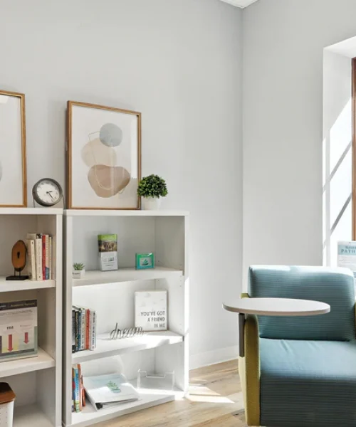 basepoint-academy-forney-teen-mental-health-facility-consultation-room-with-window