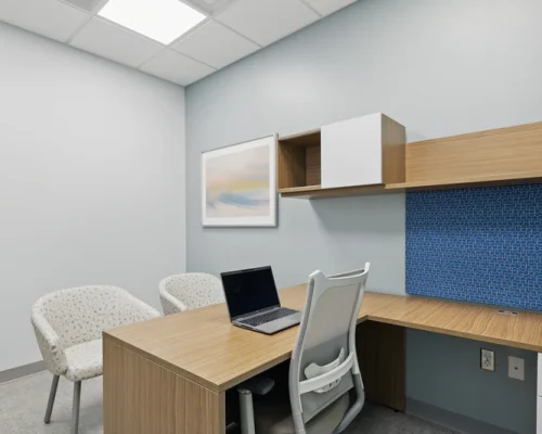 basepoint-academy-frisco-teen-mental-health-facility-therapist-room-with-computer