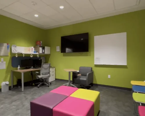 basepoint-academy-mckinney-colorful-therapy-room